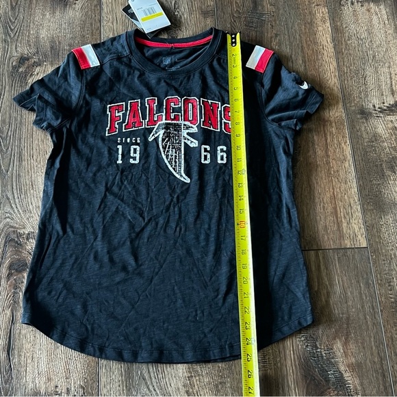 NWT Nike Atlanta Falcons Women’s NFL Short Sleeve Shirt Black Red Size Small - Picture 10 of 11